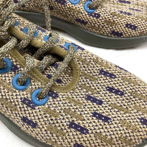 Allbirds Limited Edition The Met 150 Tree Runner Shoes - Picture 3 of 15